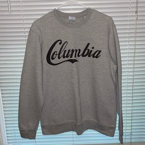 Columbia sweatshirt🛍